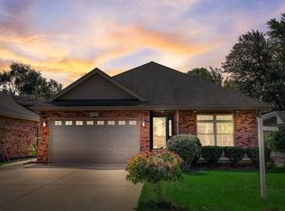 7217 W 72nd St, Bridgeview, IL 60455