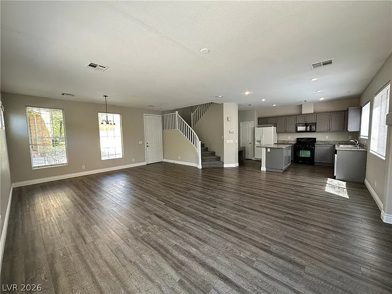 3589 Pinnate Dr — Photo 5