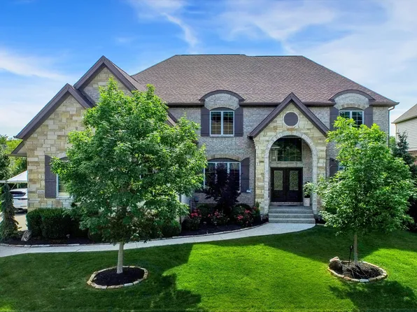13256 Mink Ln, Carmel, IN 46032
