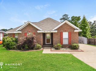 518 Breckinridge Ln, Prattville, AL 36066
