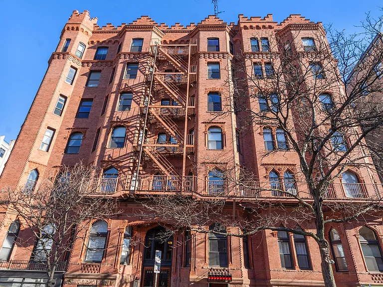 271 Dartmouth St #4H — Photo 38