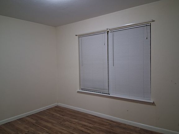 3rd image of 3101 Westgard Ln