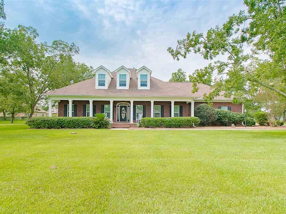1st image of 12814 Dominion Dr