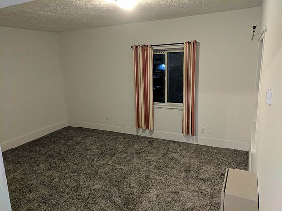 5th image of 3018 E Olympic Ave