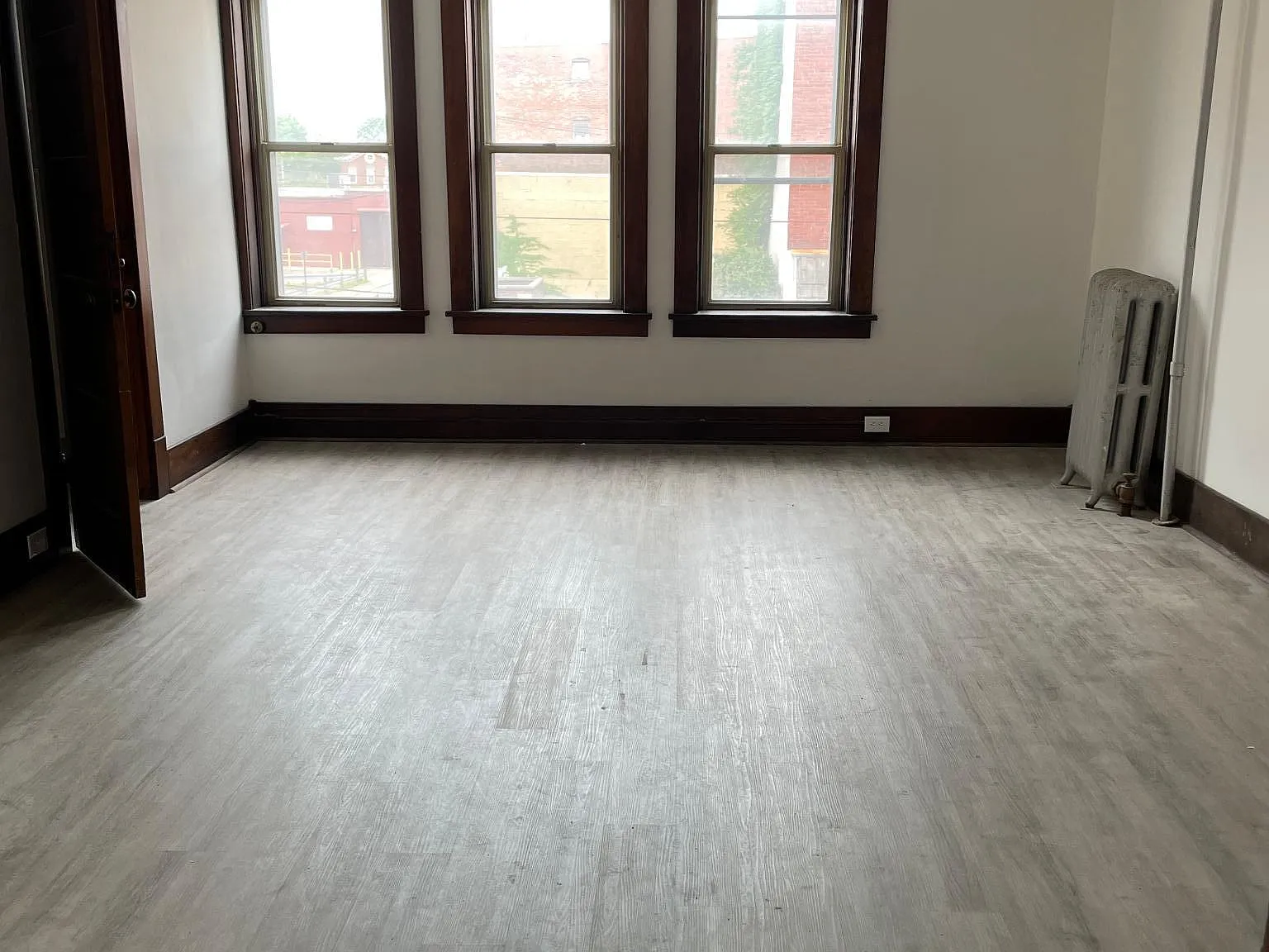 200 W Main St — Photo 2