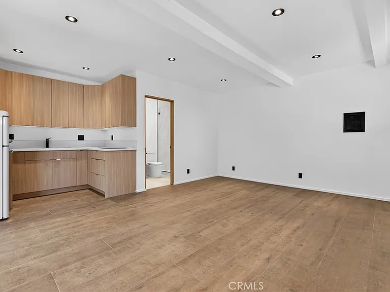 1713 W Alameda Ave — Photo 45
