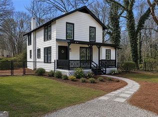 5121 Central Dr, Stone Mountain, GA 30083