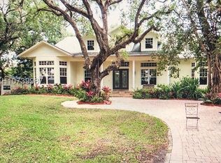 5400 Woodland Ln, Fort Lauderdale, FL 33312