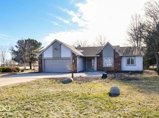 47 E 700 N, Whiteland, IN 46184