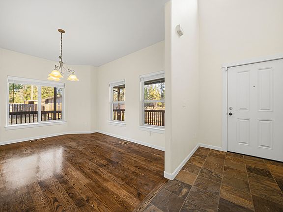4th image of 17040 Kasserman Dr