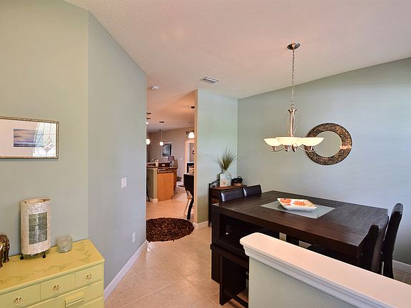 4th image of 114 Ashbury Blvd