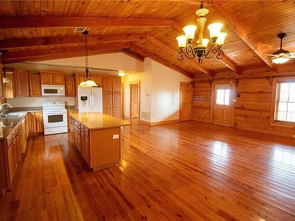 3rd image of 11701 Highway 359