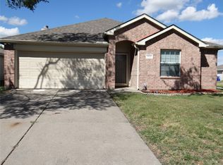 1000 Halifax Ln, Forney, TX 75126