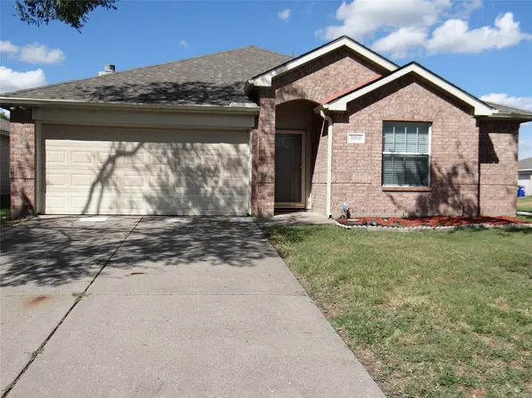 1000 Halifax Ln, Forney, TX 75126