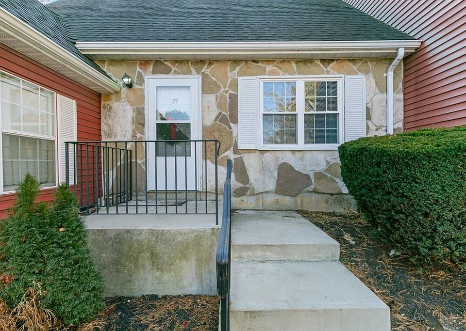 1st image of 37 Hope Dr Unit 37