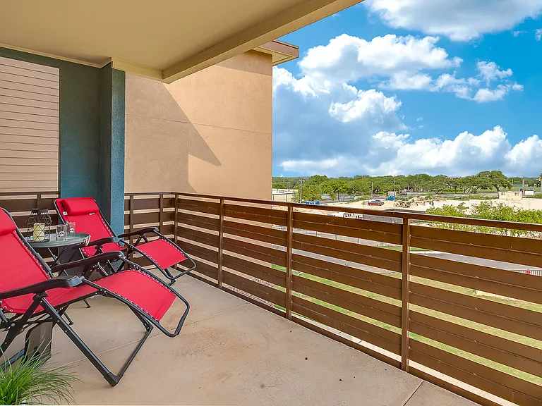 The Vance at Huebner Oaks — Photo 14