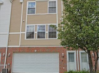 1204 SE Village View Ln, Ankeny, IA 50021