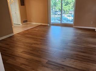 885 York Rd APT 1A, Warminster, PA 18974