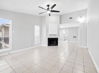 2009 W Loop APT D, Austin, TX 78758