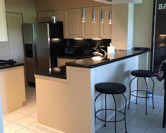 5th image of 19249 Sabal Lake Dr