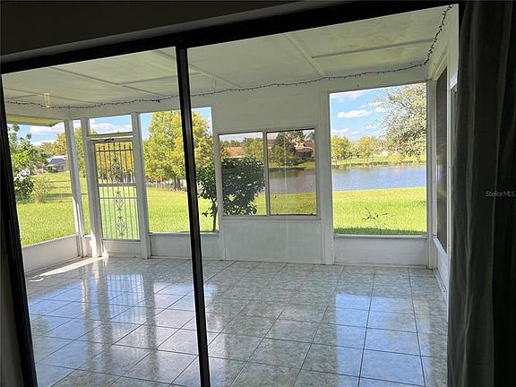 5th image of 12736 Newfield Dr