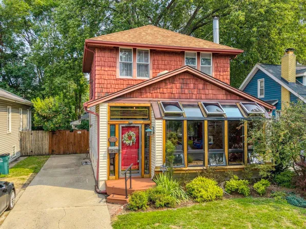 215 E Lewiston Ave, Ferndale, MI 48220