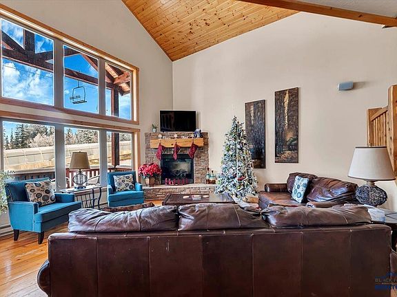 5th image of 21150 Stewart Slope Cir