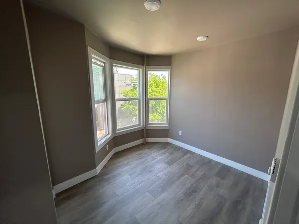 4110 Whitman Ave N #10, Seattle, WA 98103