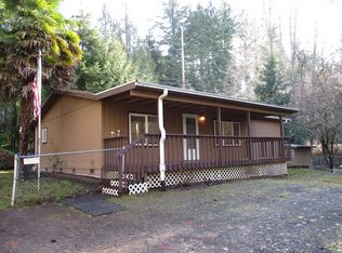 886 Woods Rd E, Pt Orchard, WA 98366