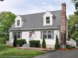 210 Hartford Ave, Bellingham, MA 02019