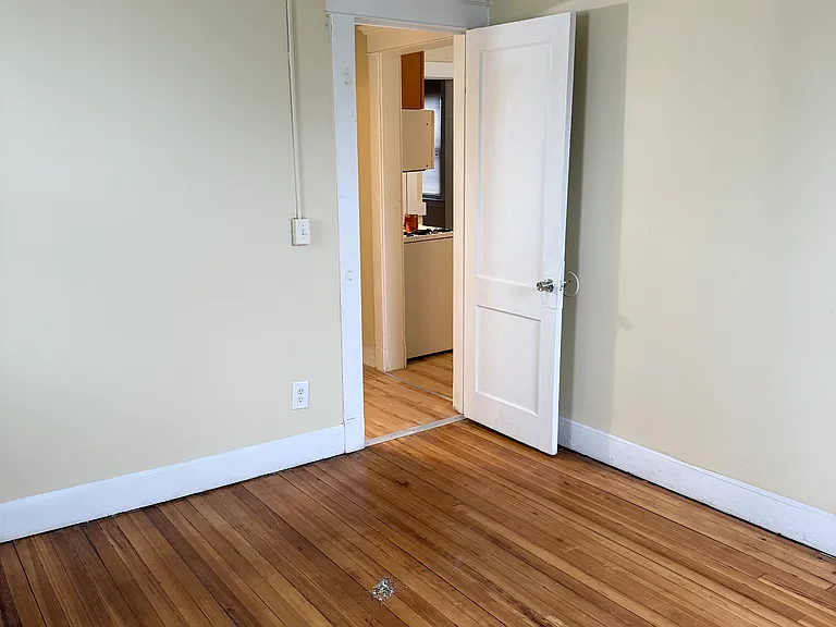 815 Campbell Ave #1 — Photo 13