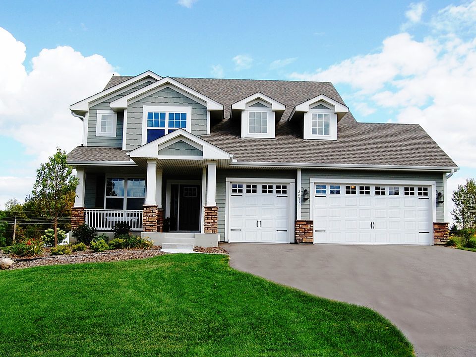 Front custom landscaping