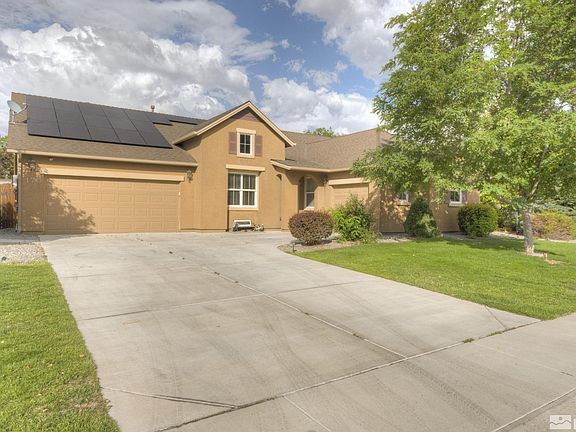 2nd image of 170 Oakridge Dr