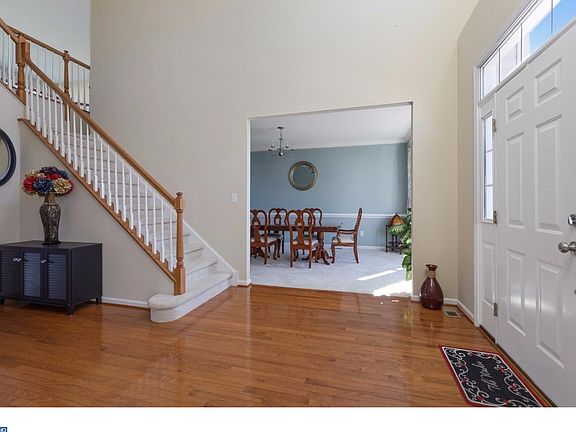 5th image of 1201 Myers St
