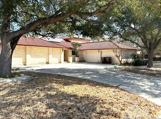6302 Port Royal, San Antonio, TX 78244