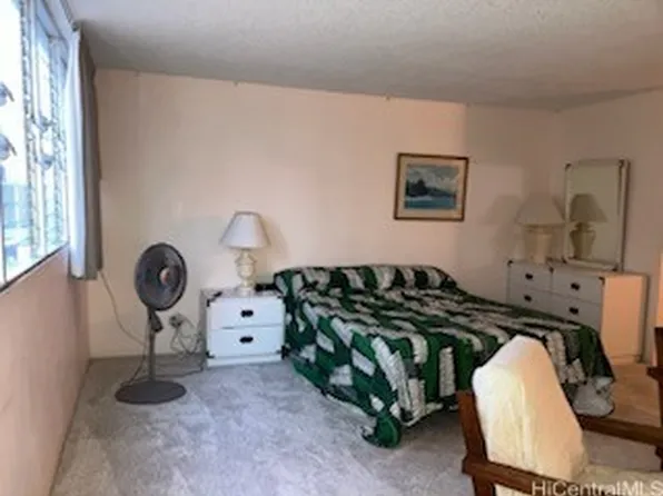 2572 Lemon Rd APT 806, Honolulu, HI 96815