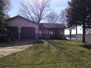 415 Budd Lake Dr, Fairmont, MN 56031