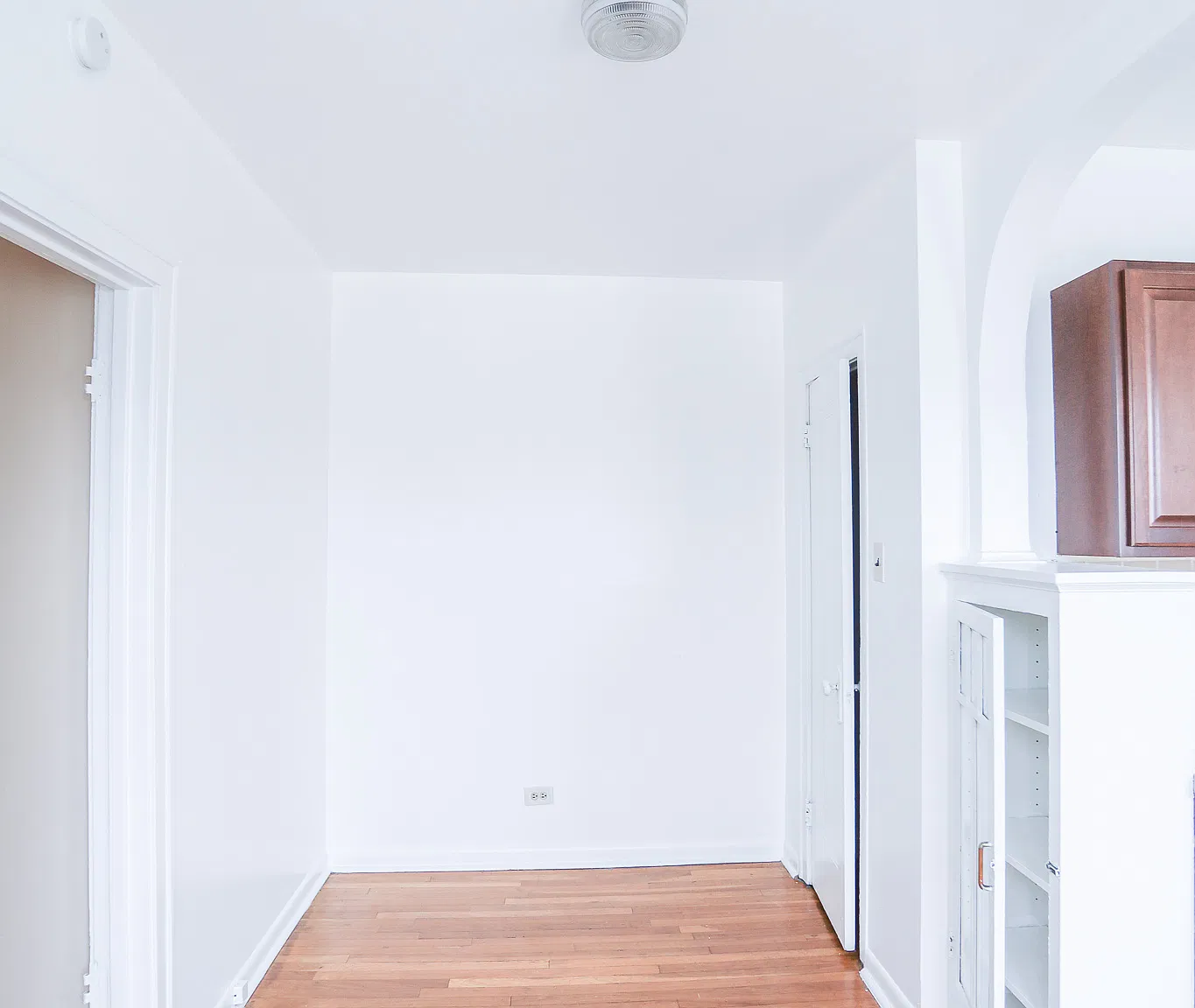Studio, 1.0 bath, $1,150 — Photo 4