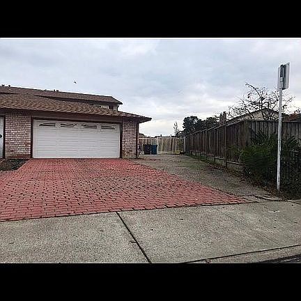 2nd image of 31126 Varni Pl
