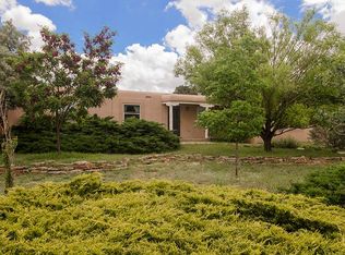 2141 Calle De Sebastian, Santa Fe, NM 87505
