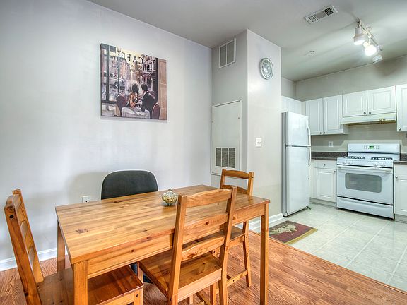 4th image of 11377 Aristotle Dr #10202