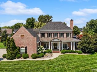 513 Niblick Dr, Caseyville, IL 62232