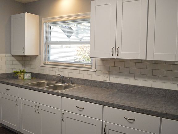 New Kitchen Tile Backsplash