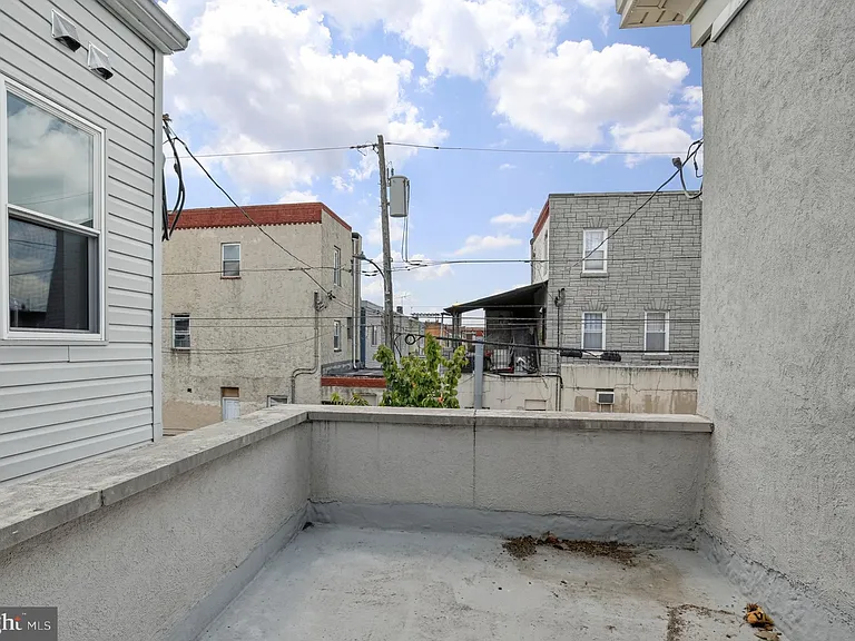 1655 S Bancroft St #2 — Photo 13