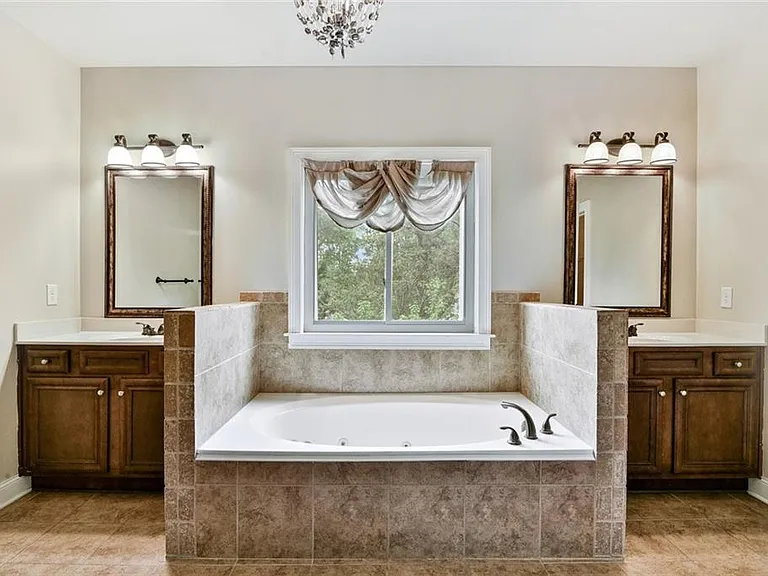 4530 Fernbrook Pl — Photo 16