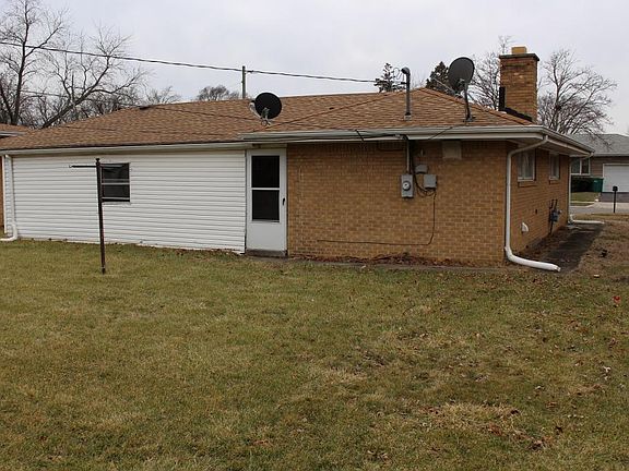 2nd image of 5555 Jefferson Pl