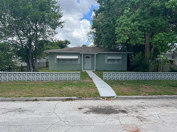 3rd image of 4743 18th Ave N