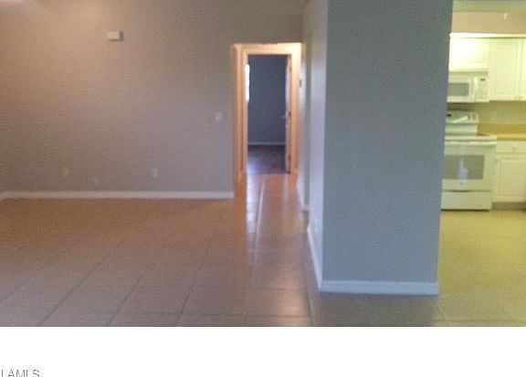 5th image of 1515 NE 13th Ter