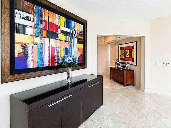 4th image of 411 N New River Drive #1006