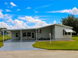 127 S Winter Cir, Avon Park, FL 33825